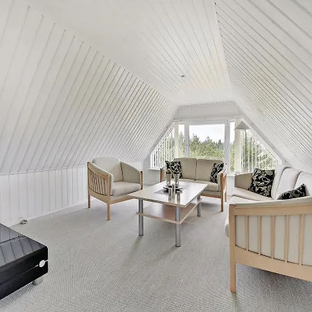 Three-bedroom Holiday In Tatil Evi Blåvand