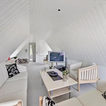 Tatil Evi Three-bedroom Holiday In *